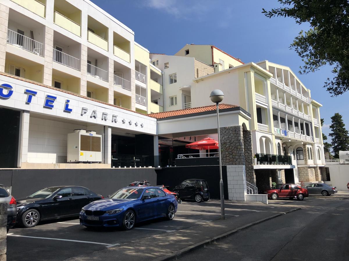 Hotel Park Crikvenica Exterior photo